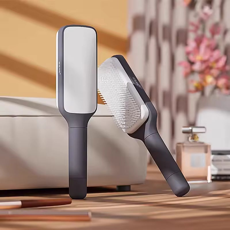 The CurlEase Brush